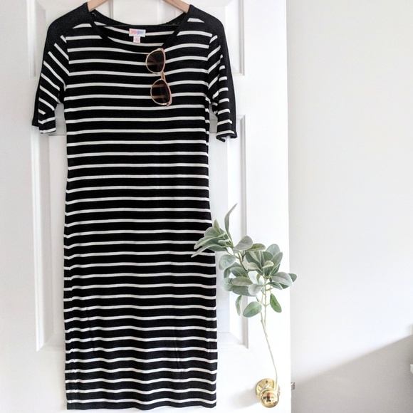 LuLaRoe Dresses & Skirts - lularoe julia dress in black & white stripe (euc)